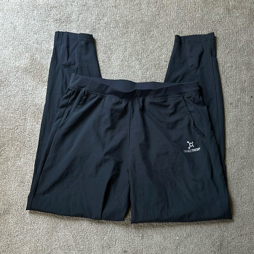 OTF Orangetheory Women’s back jogger Size Small
